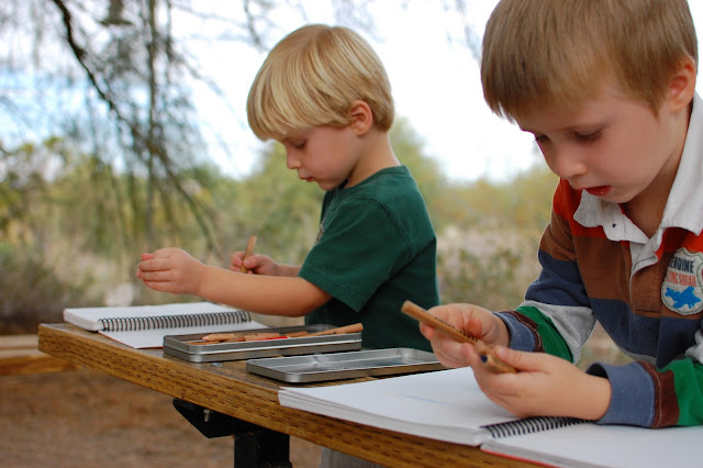 Taking Art into the Outdoors!  It's good for the soul. 