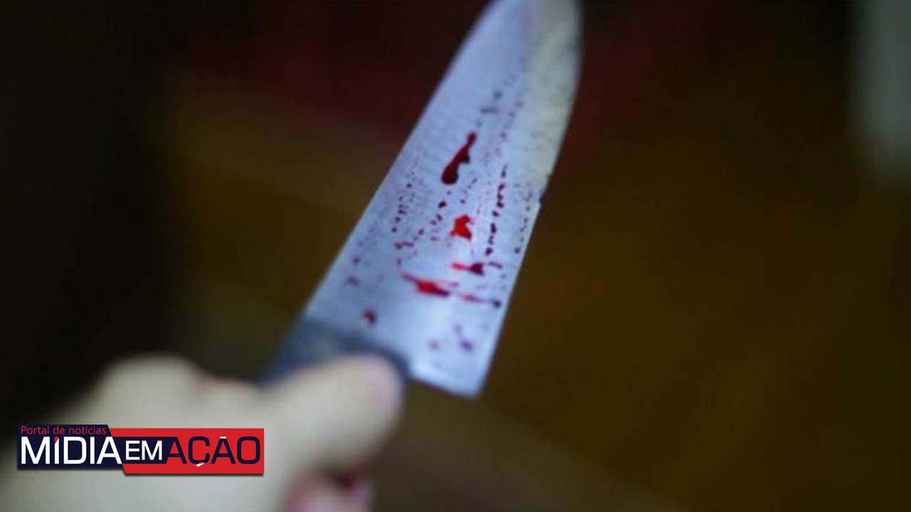 Jovem é morto com golpes de faca no pescoço em Buíque
