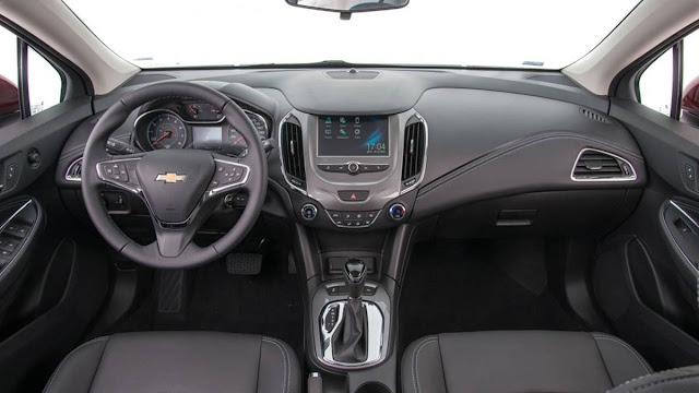 Novo Chevrolet Cruze Sport6 2017 - Interior