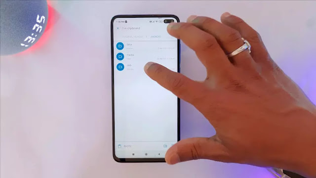 Move game's obb file in Android/obb folder