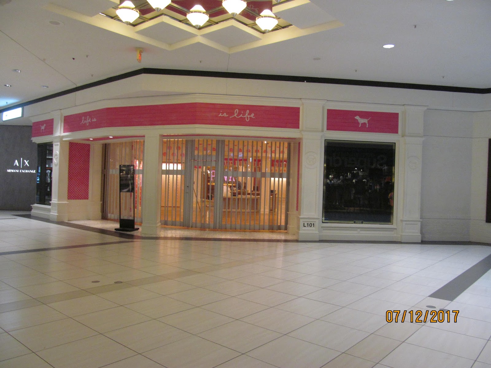 Trip to the Mall Woodfield Mall 7/2017 Updates and Major Changes.