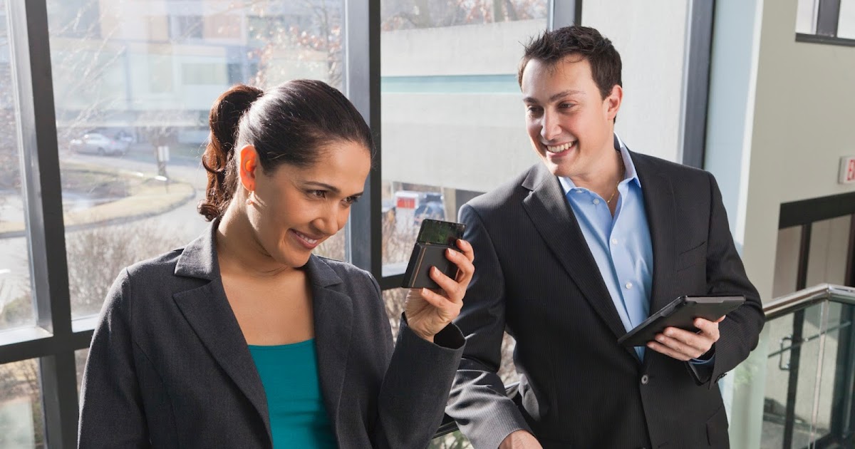 What to wear on your 1st day at work?