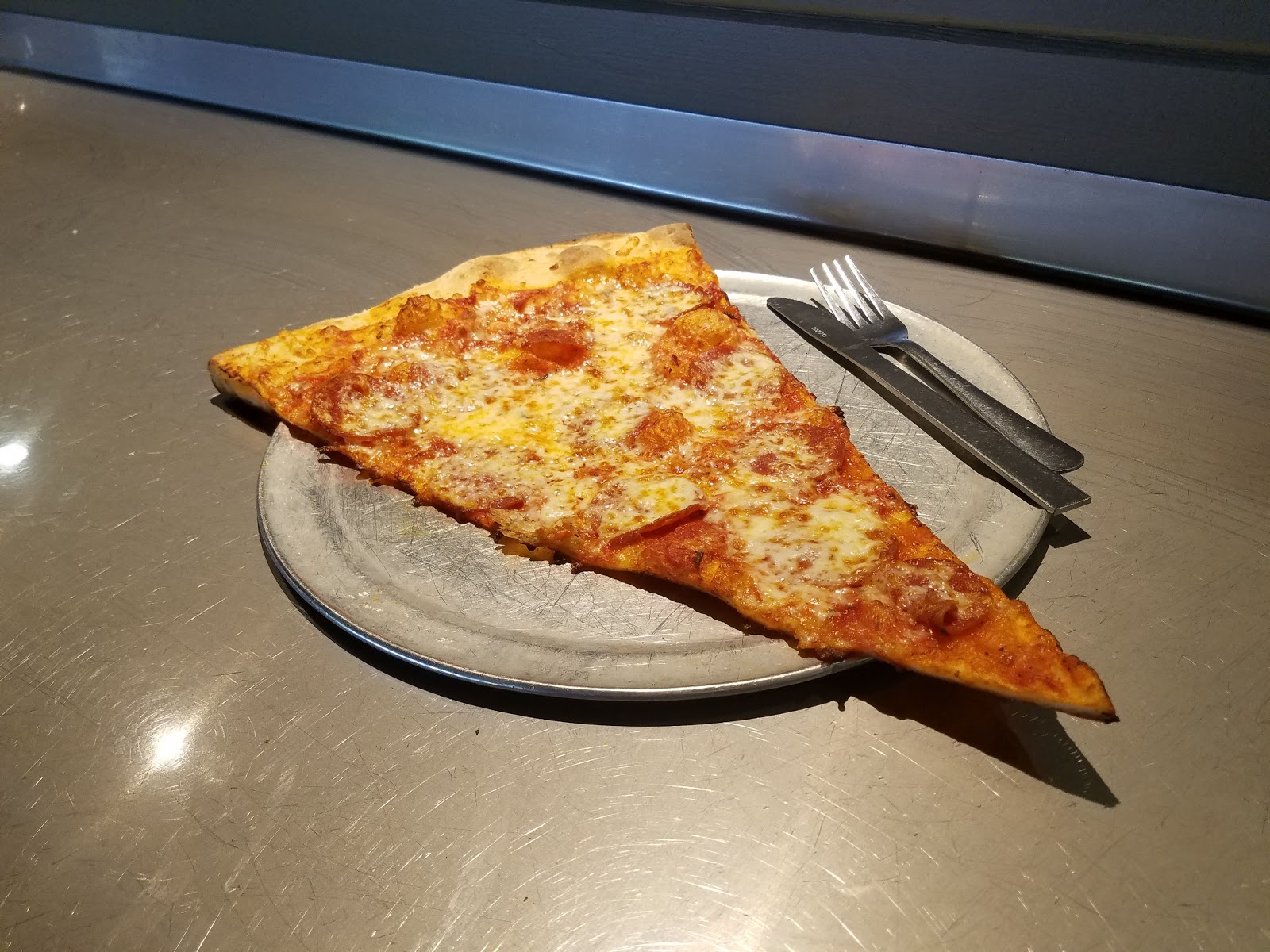 Pizza Geezer Lazy Moon Pizza Orlando Florida