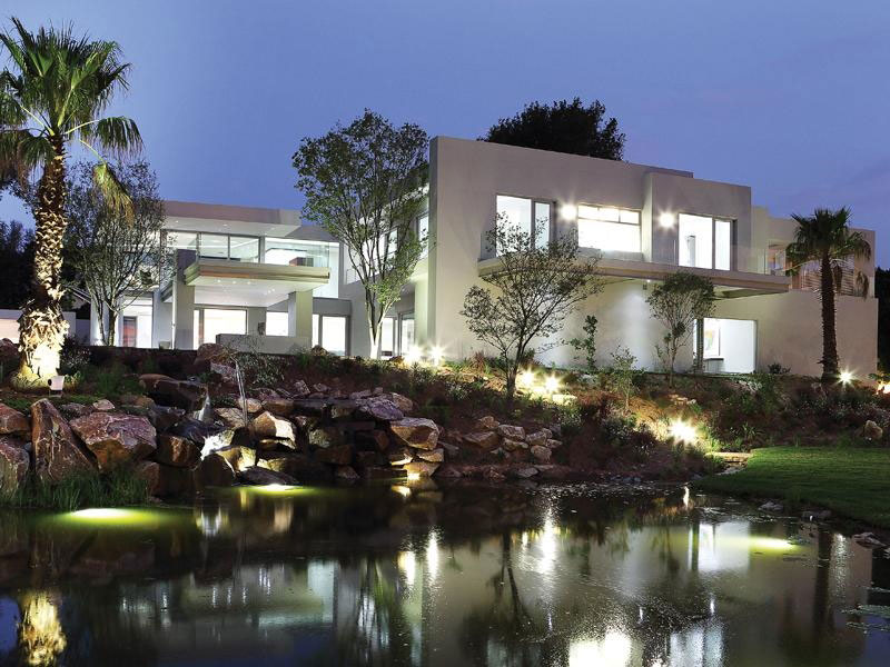 World of Architecture: Modern Luxury House In Johannesburg