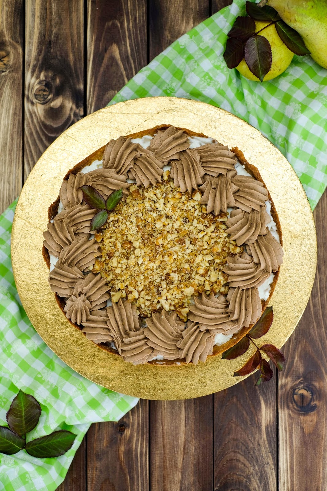 Birnen-Quark Torte mit Nougat Sahne