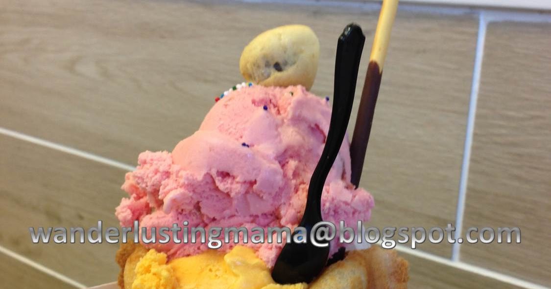 Wanderlusting Mama BungeoppangKorean street snacks at the Red Bean