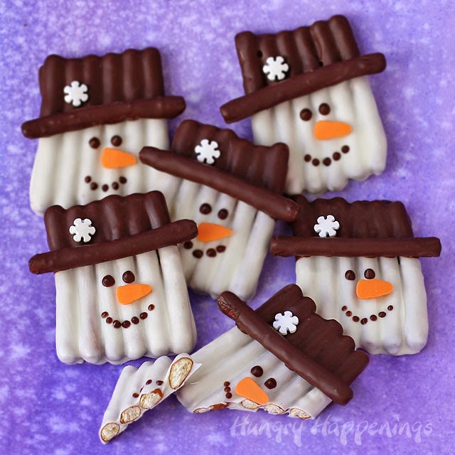 Chocolate Pretzel Snowman Craft from hungryhappenings.com