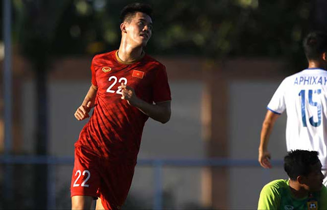 Đức Chinh & Tiến Linh đua ghi bàn: Vượt Công Phượng, Văn Quyến ngay SEA Games này? 2 Đức Chinh & Tiến Linh đua ghi bàn: Vượt Công Phượng, Văn Quyến ngay SEA Games này? 2