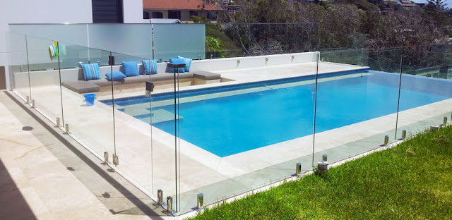 glass pool fencing