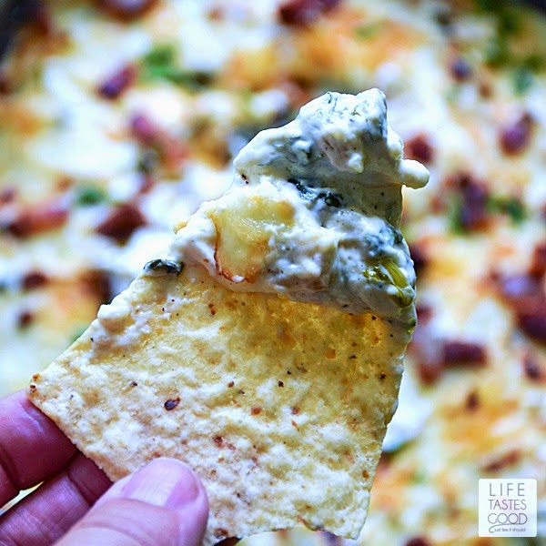 Cheesy Kale and Bacon Dip