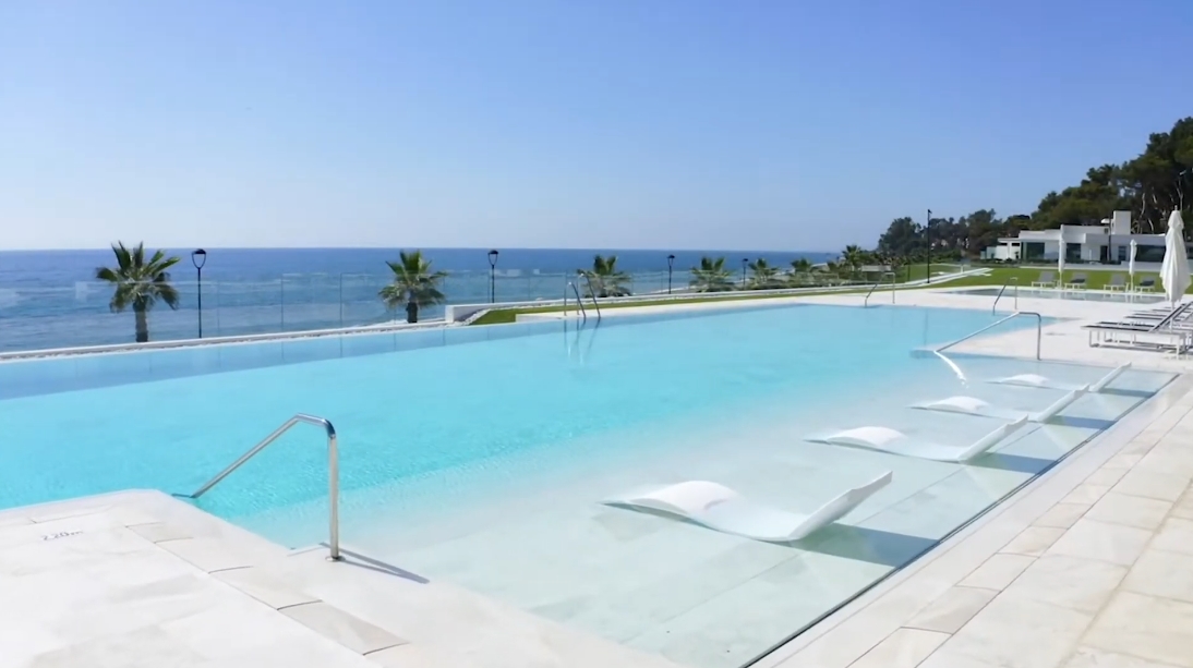 32 Photos vs. Emare Estepona Luxury Beachfront Condos Interior Design Tour
