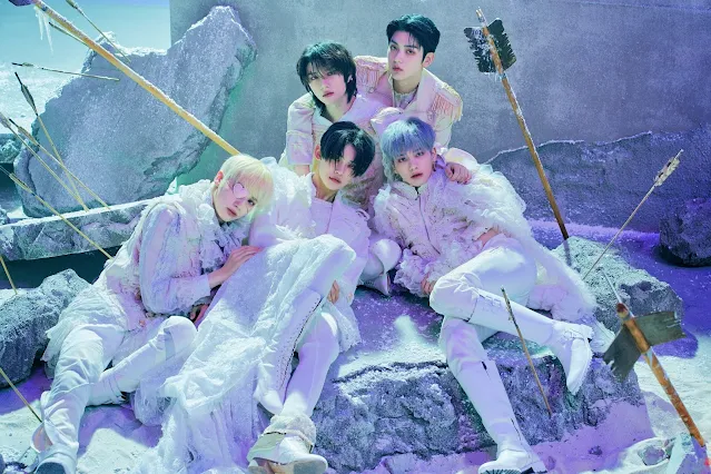 TXT hace comeback con The Chaos Chapter: FREEZE y el tema principal 0X1=LOVESONG