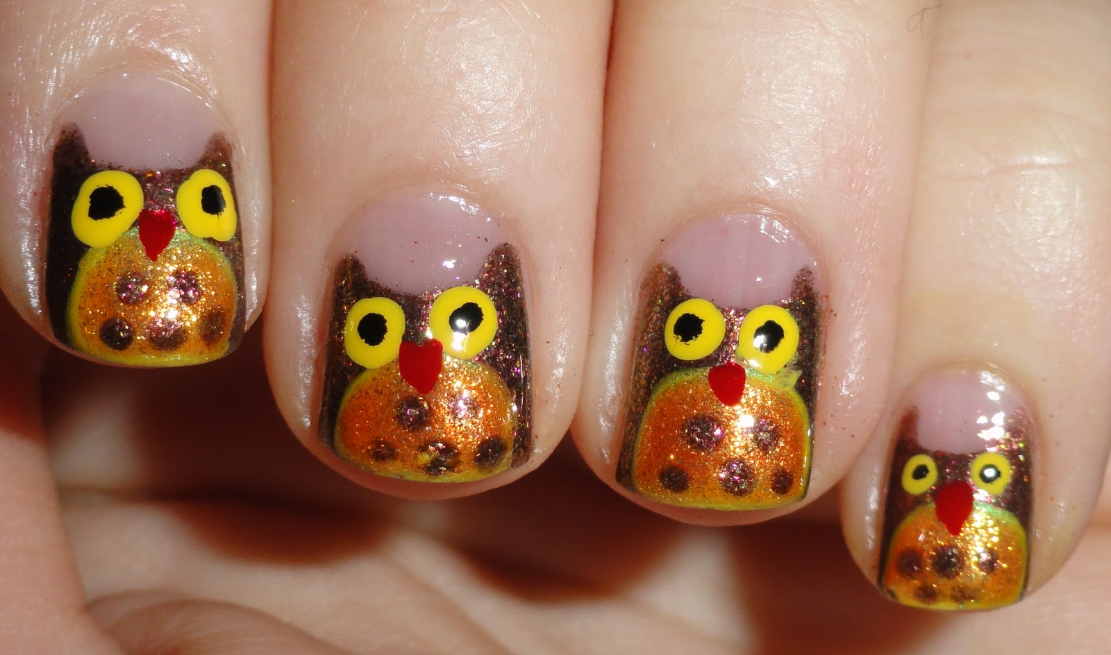 Nail Art Idea: cute owl nail art
