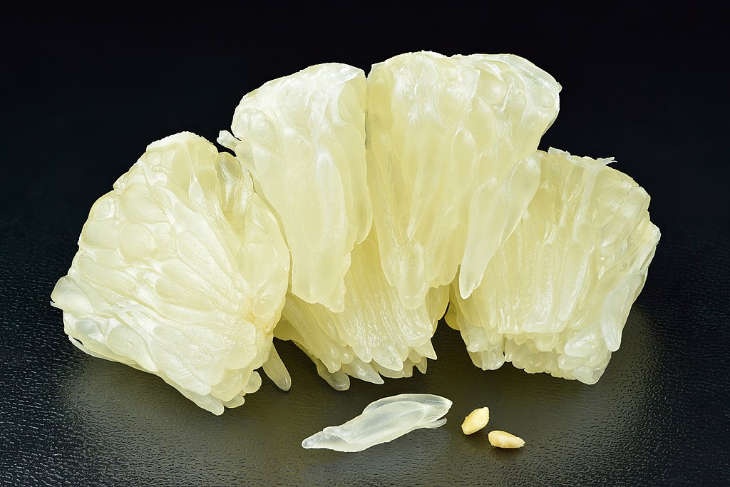 WHAT DOES POMELO TASTE LIKE? The Garden of Eaden