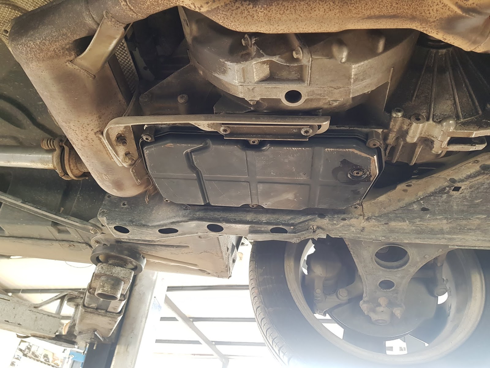 Car repair and service by yourself Mercedes A class W168 gearbox oil