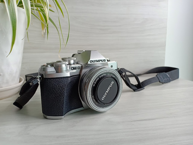 Olympus OMD EM10 Mark3 M.ZUIKO DIGITAL ED malaysia blogger cestlajez camera