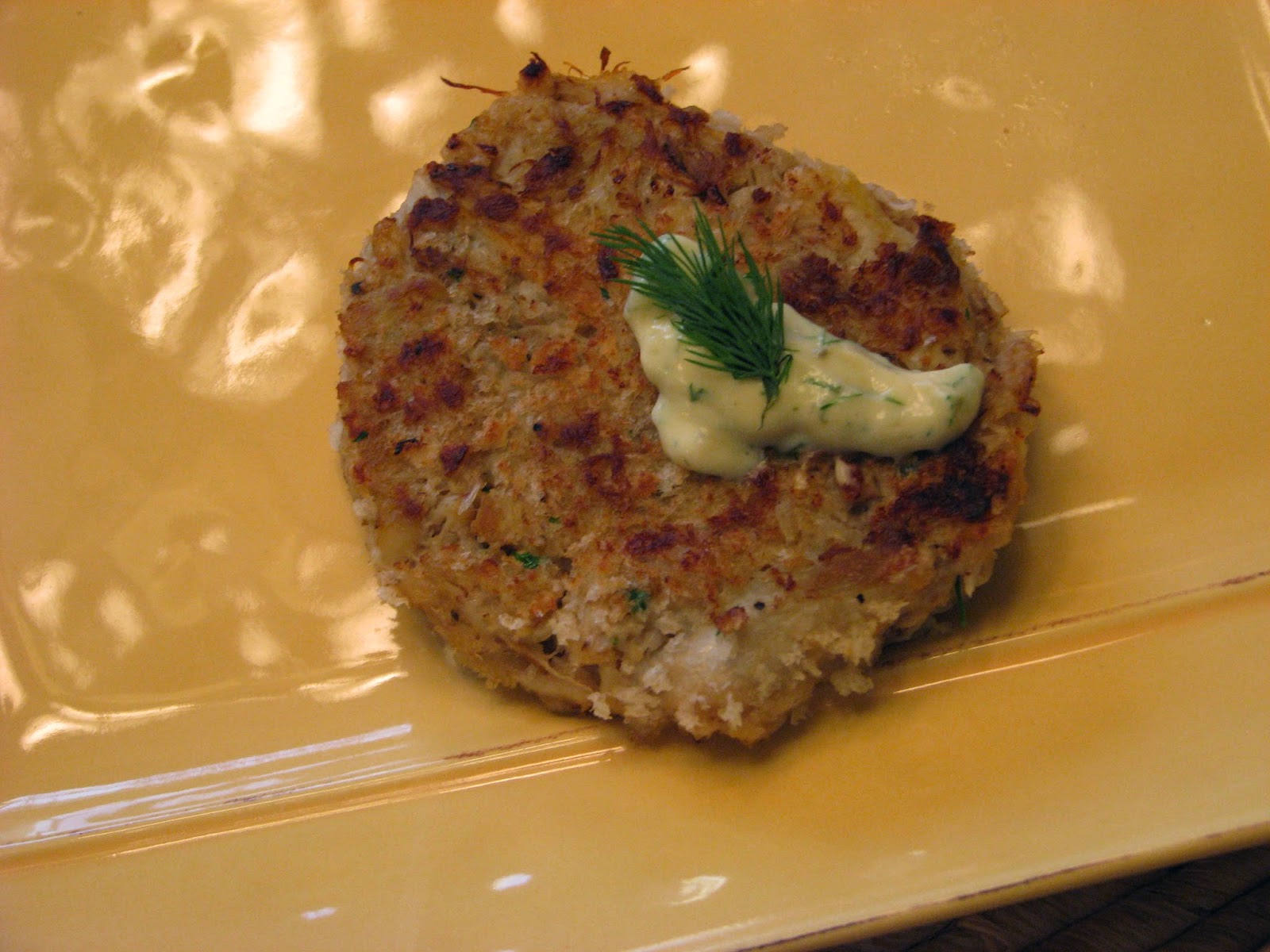 Dill Sauce Crab Cakes at Billy Hunter blog