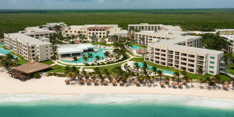 Hyatt Ziva Riviera Cancun Celebrates Official Opening