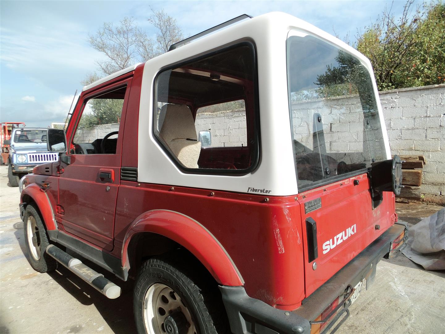 Suzuki Samurai sj413