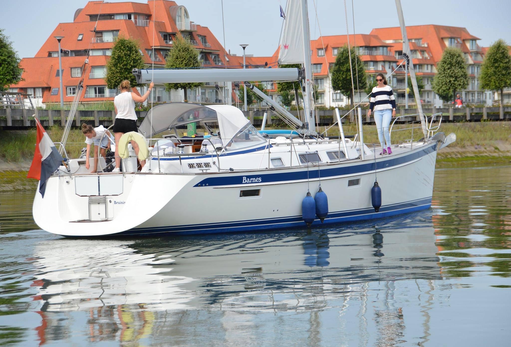 HRmania HR 412 “Barnes”