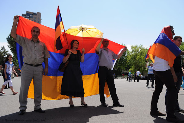 Armenia celebra Día de la Bandera el 15 de junio