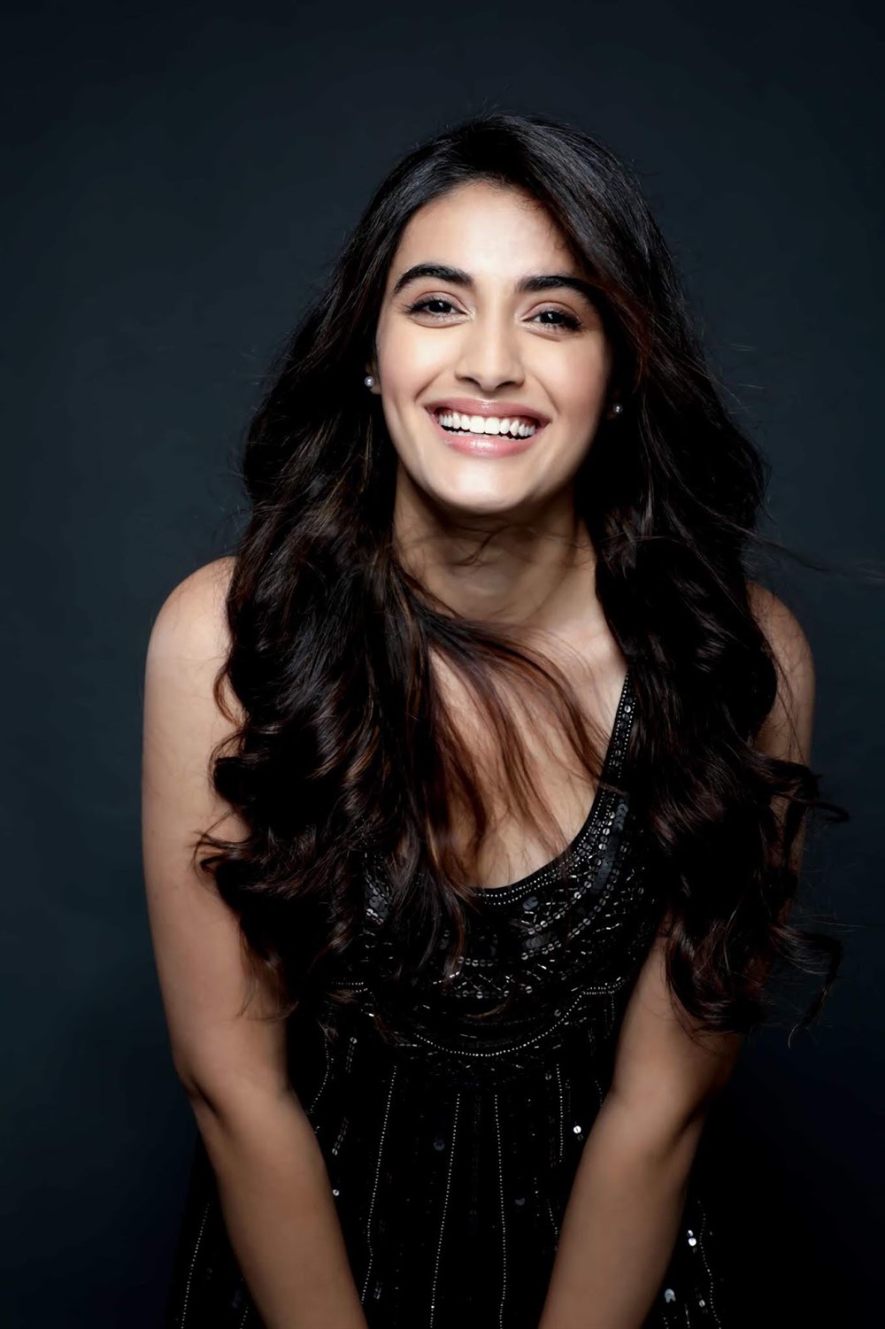 divyansha kaushik hot glam photos hot divyansha kaushik hot glam photos hot