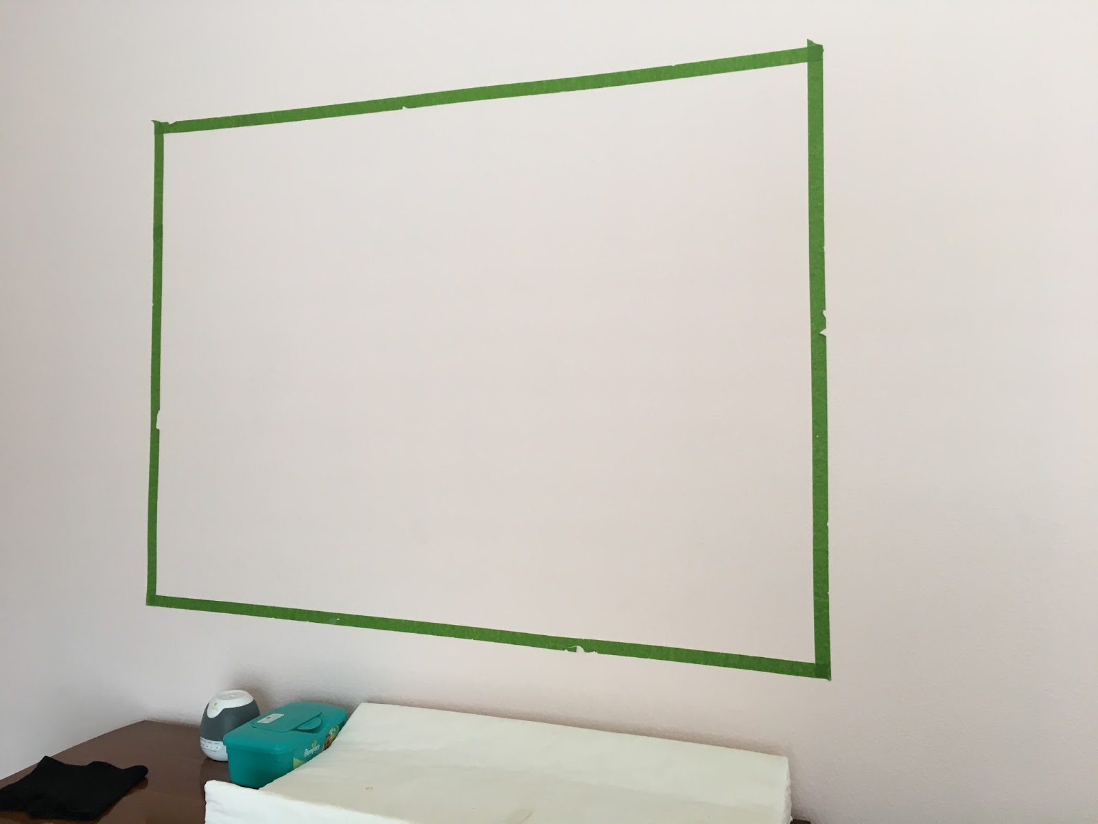 stormieariel How to Make a Gallery Wall