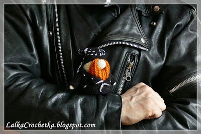 Lalka Crochetka Biker Doll Lalka Harleyowiec http://lalkacrochetka.blogspot.com/2017/04/biker-doll-lalka-harleyowiec.html