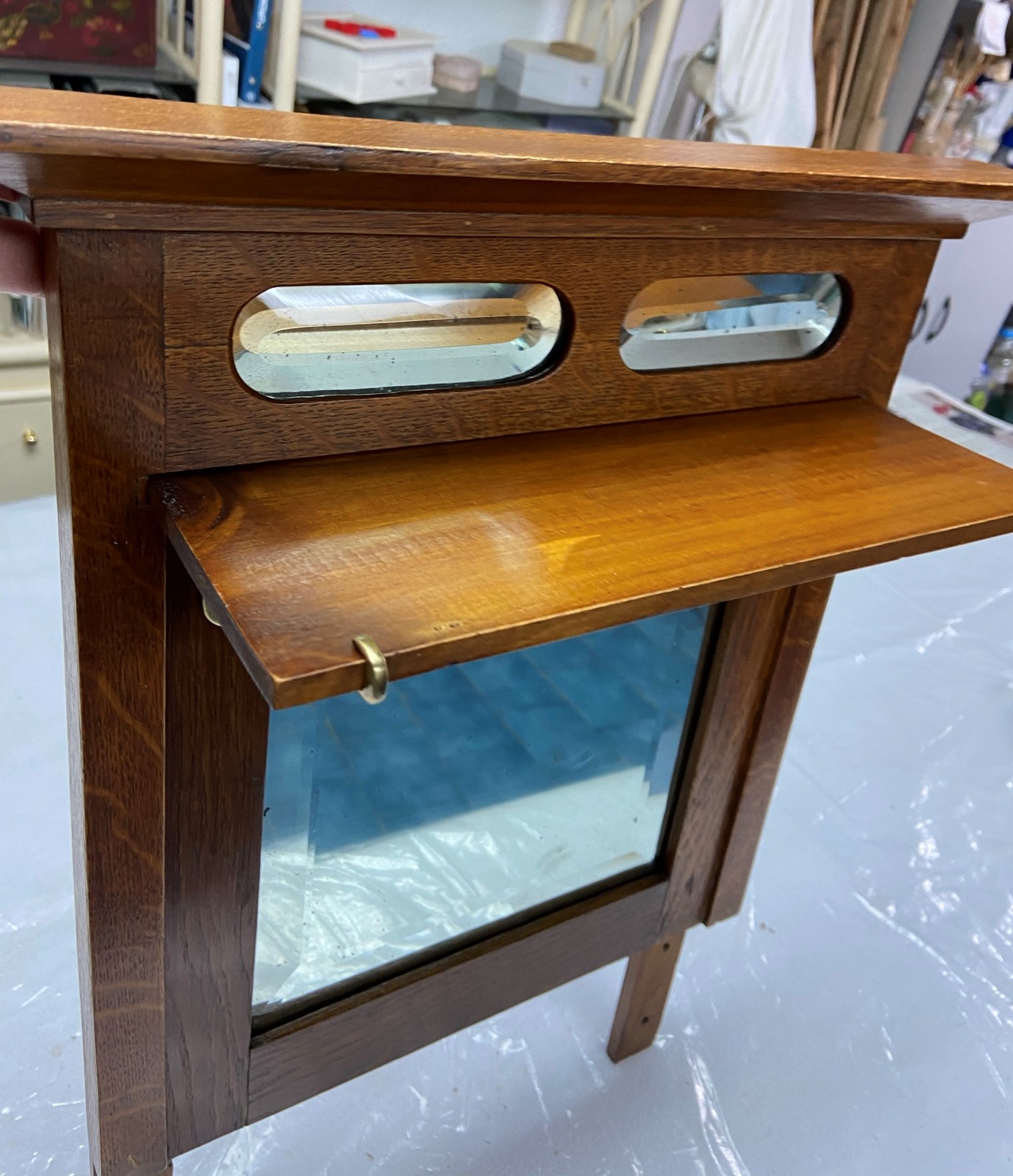 El blog de la restauradora: RESTAURACIÓN DE DOS MESITAS DE ROBLE