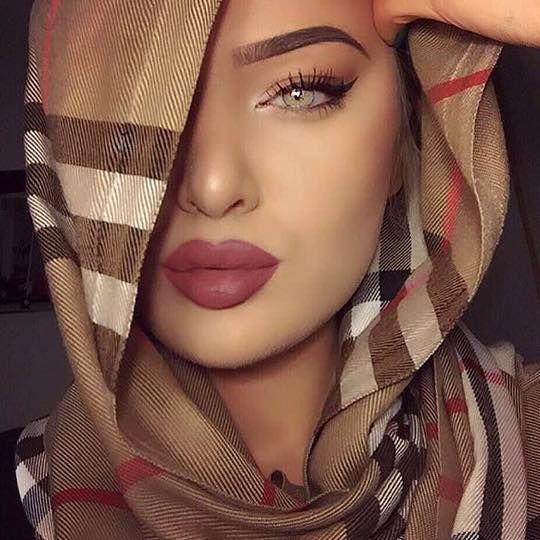 Beautiful Arab Eyes 01 Ramziyat