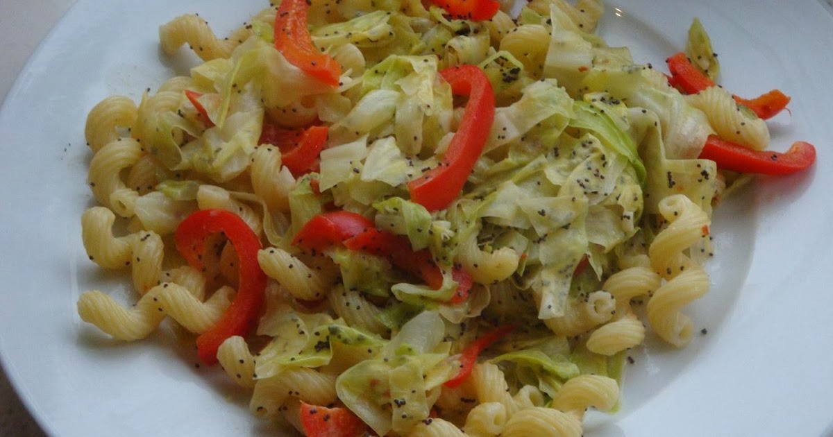 Gourmandises végétariennes: Gemüsestreifen mit Mohn und Pasta