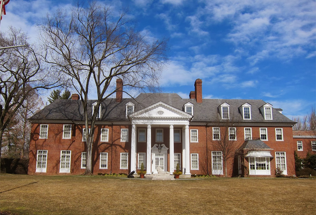 ART and ARCHITECTURE, mainly Marjorie Merriweather Post's magnificent