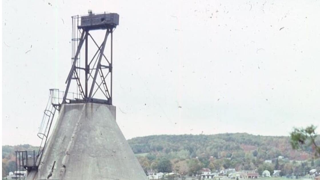 Towns and Nature Elberta, MI Ann Arbor Coaling Tower and Roundhouse