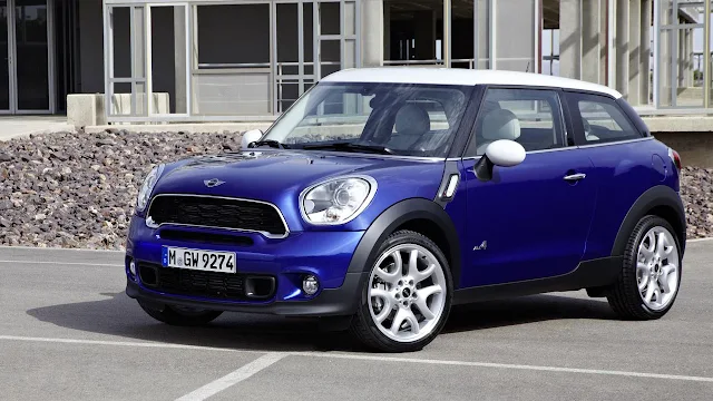 Mini Cooper Paceman frontside