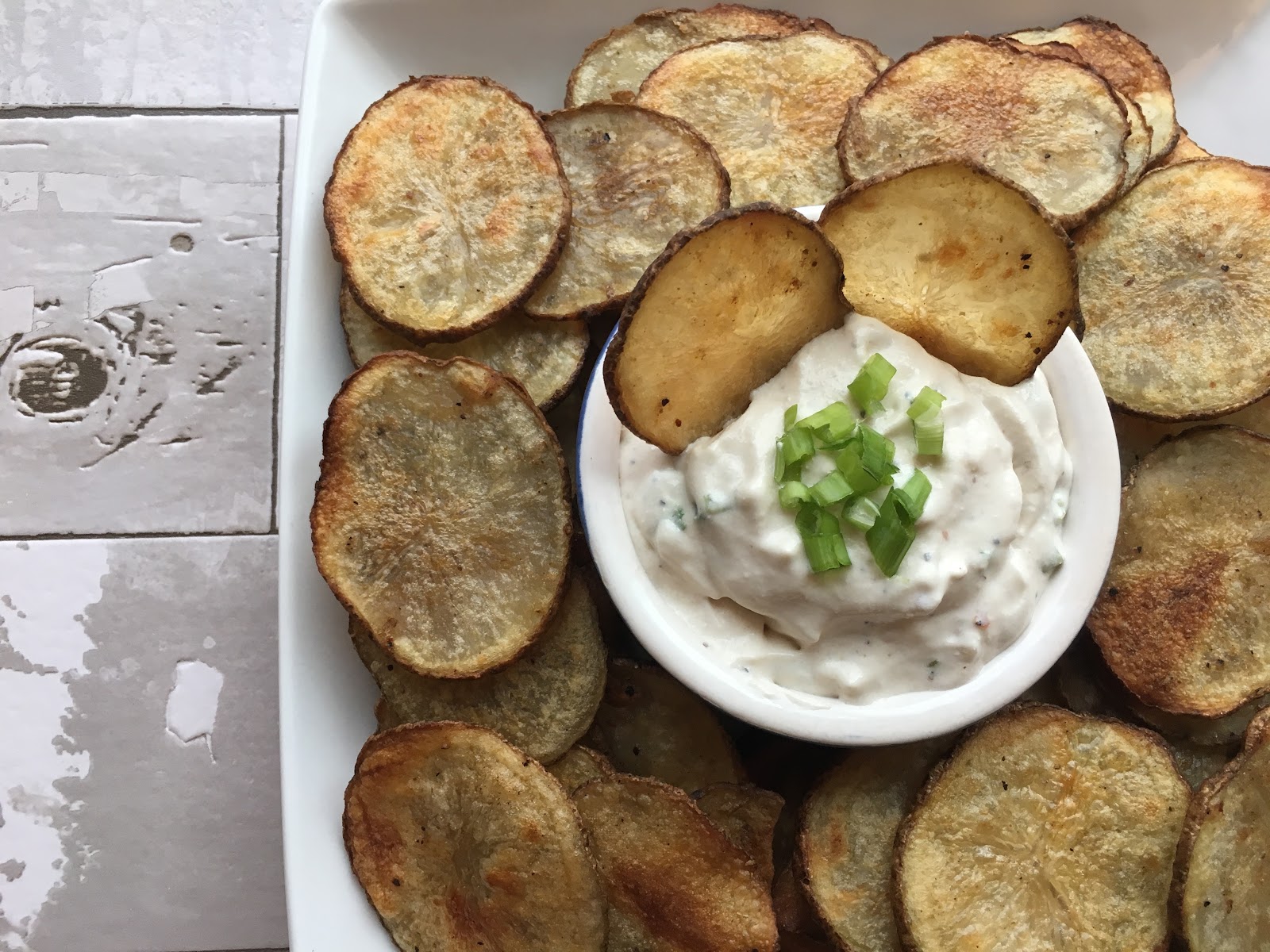 Cactus Cut Potatoes Boston Pizza Dip / 77 fat, 18 carbs, 5 protein