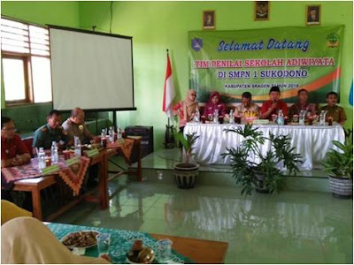 PENILAIAN LOMBA ANTAR SEKOLAH PESERTA ADIWIYATA SMP N 1 SUKODONO
