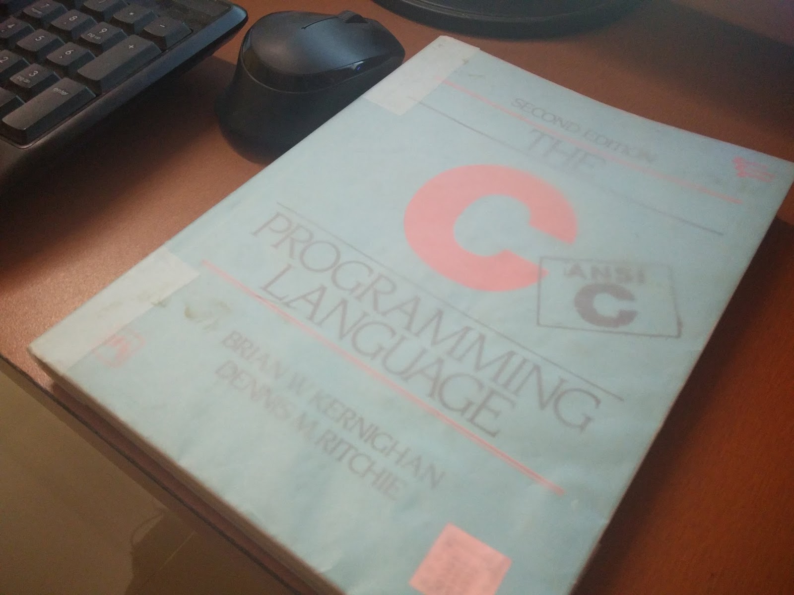 Harish Note: Blog: Getting started, Why K&R is the best book on C ...