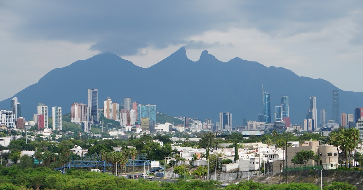 Urban Wilderness MONTERREY o GUADALAJARA ¿Cuál es la segunda ciudad más importante en México?