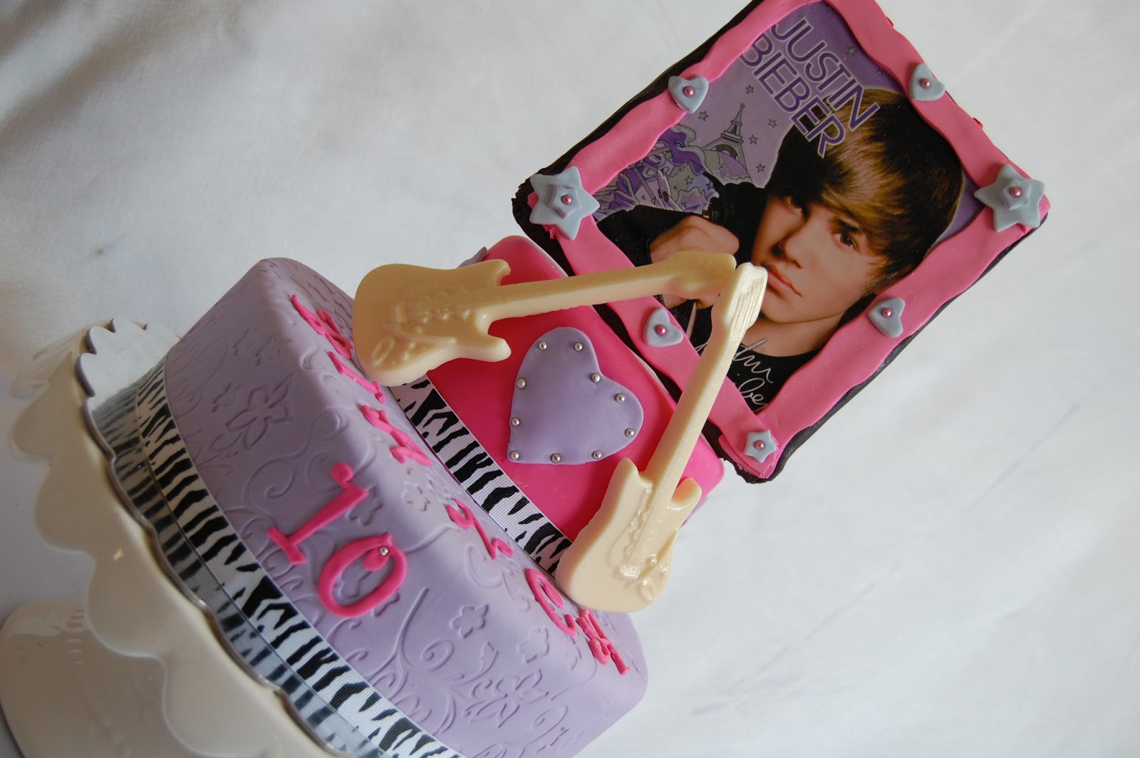 CUSTOMISED CAKES BY JEN Justin Bieber Birthday Cake