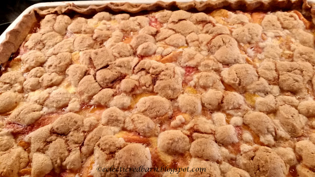 Eclectic Red Barn: Peach Slab Pie baked