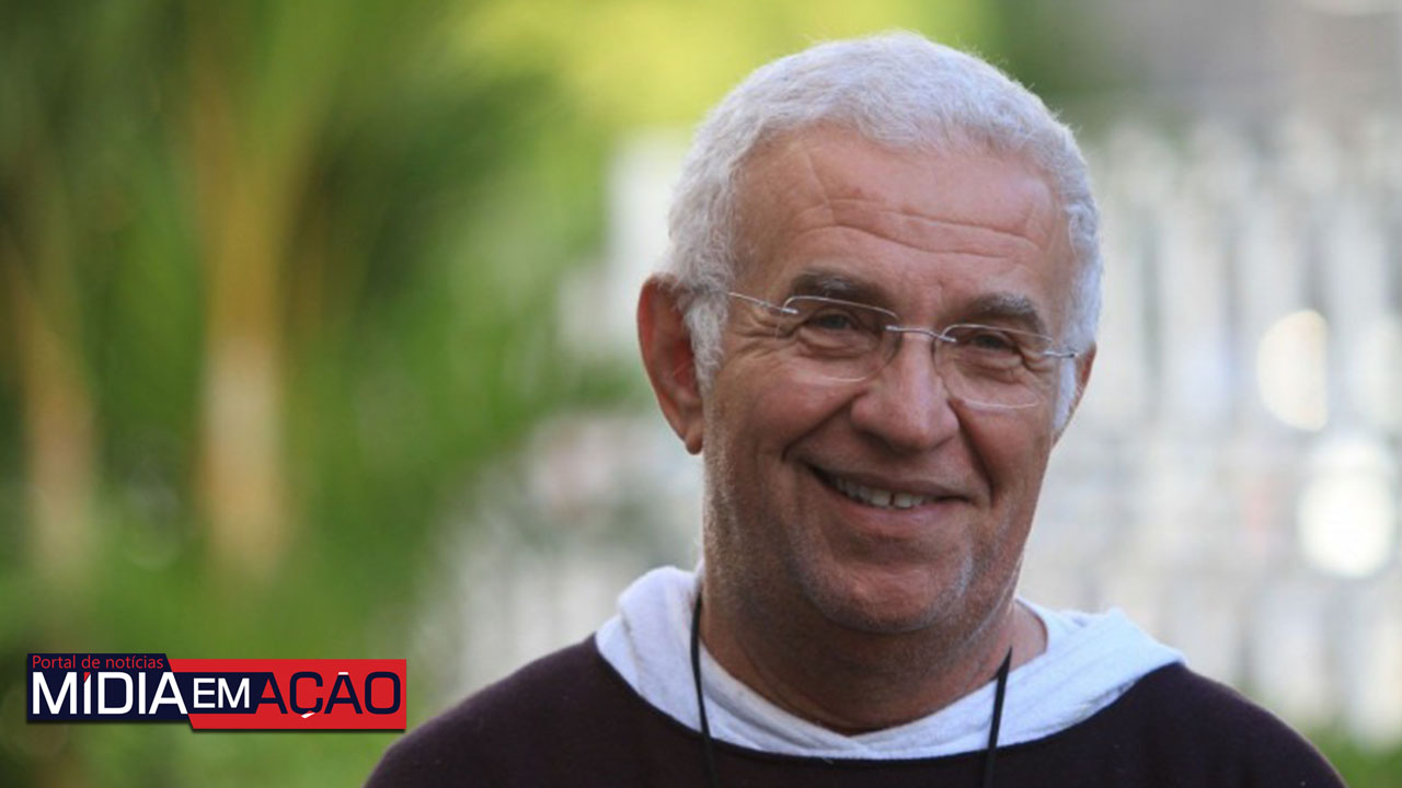 Padre Airton deve deixar UTI de hospital do Recife nesta quarta-feira (17)