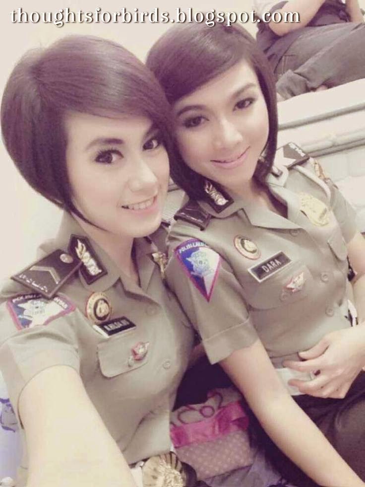 Galeri Gambar Foto Bripda Hilda, Polwan Cantik 2014 | Cewek Facebook Bugil