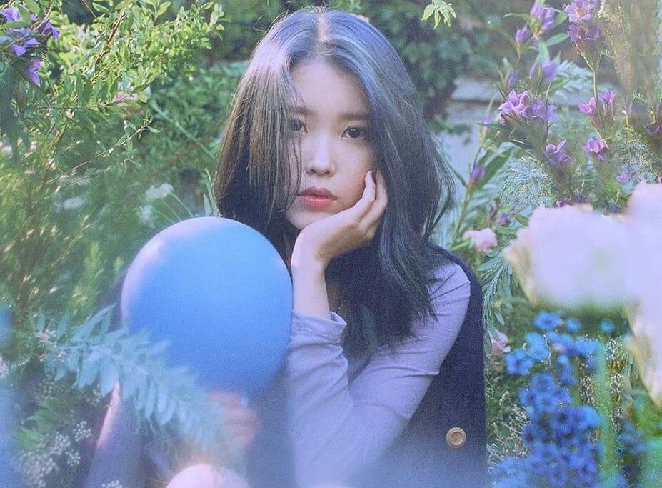 IU Achieve Certified All-Kill with the song 'Love Poem' Before 24 Hours Release