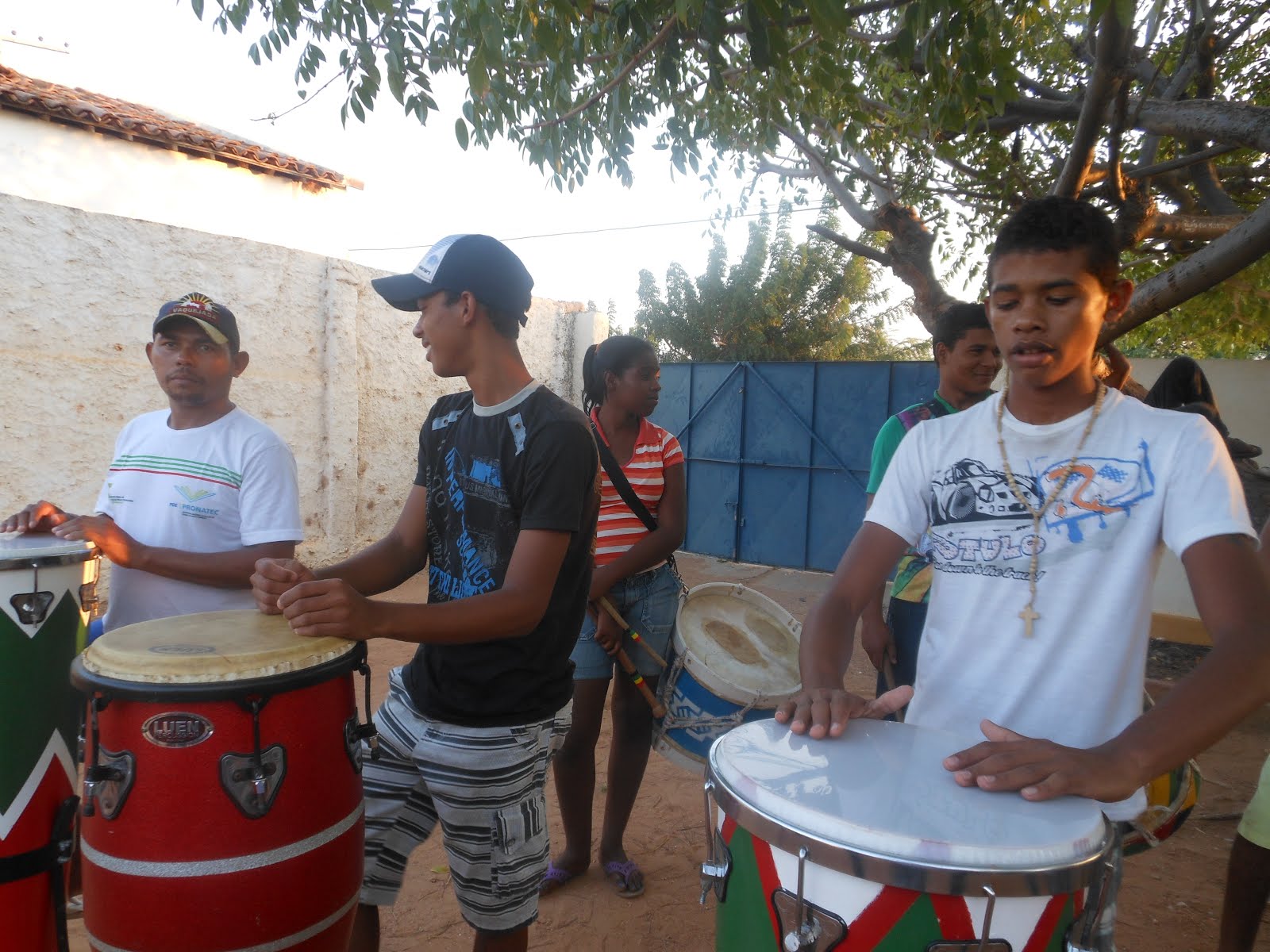 Oficinas, dia 23/09/2014