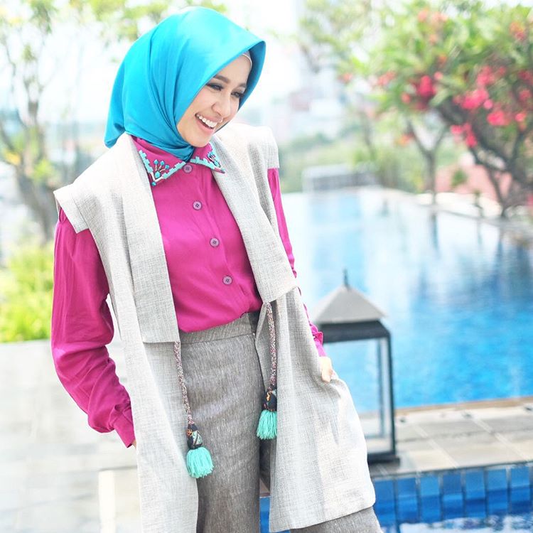 Tips Sederhana Sebelum Membeli Hijab Melalui Online Shop