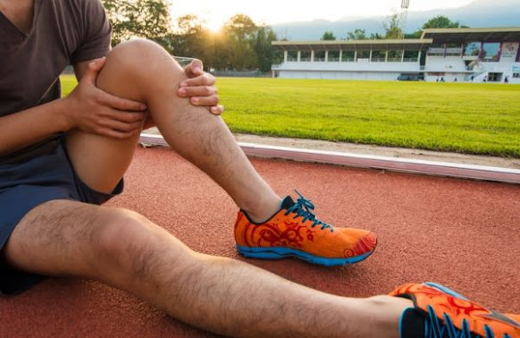 Arthritis of the knee: Causes, signs and treatment Identifying signs of knee arthritis
