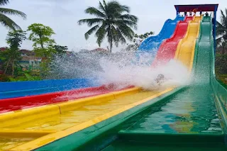 racing slide santasea waterpark