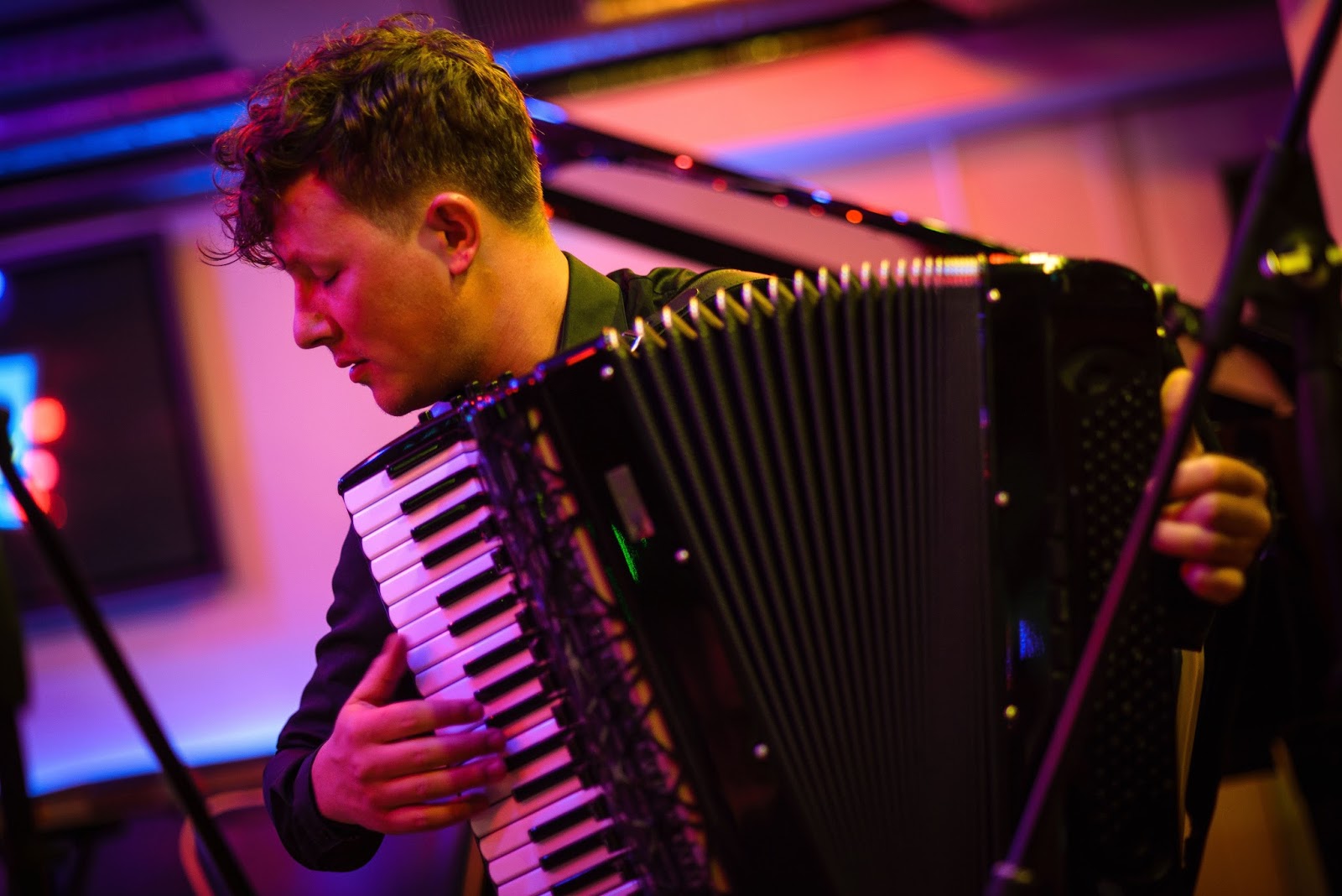 венгерские танцы композитор 5 букв. венгерские танцы композитор 5. венгерские танцы композитор 5 букв. венгерские танцы композитор 5 букв. иоганнес брамс молодой.