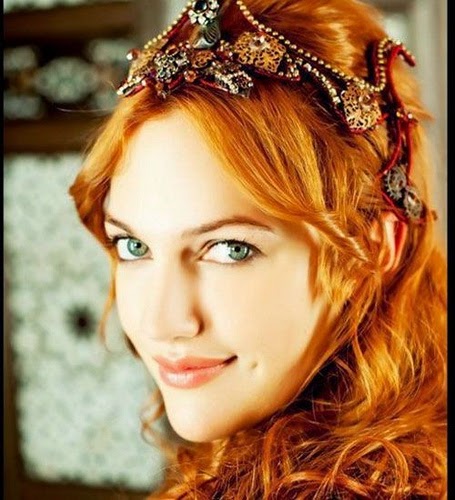 Meryem Uzerli Sex - Turkish Actress and Model Meryem Uzerli (Hurrem Sultan) Pictures ~ woman  style