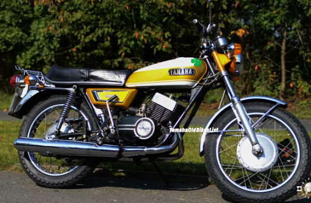 1972 Yamaha DS7 250cc 2-Stroke Classic Motorcycle